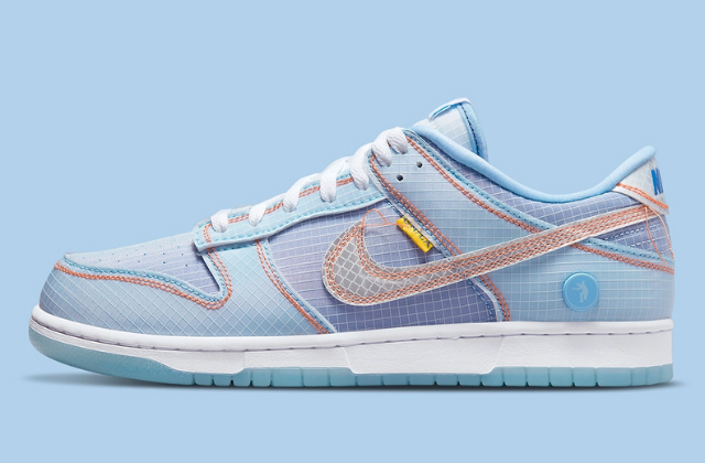 nike sb dunk low uk passport